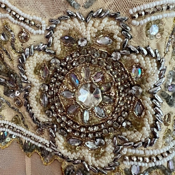 Beaded and Embroidered Sleeveless Kurta or Dress Bollywood L - Picture 10 of 12